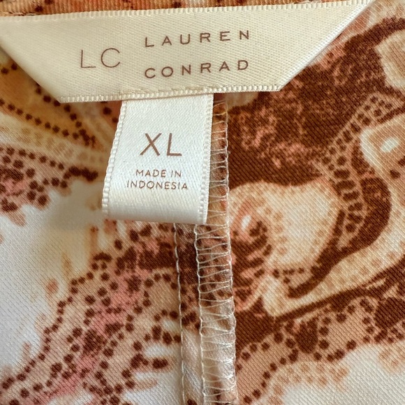 Lauren Conrad Women's Paisley Print Top Sz XL - Picture 7 of 13